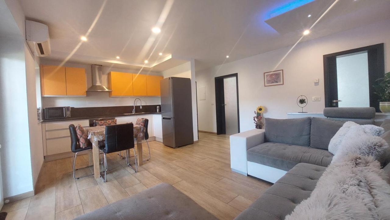 Istrian Lux Residence Копер Екстер'єр фото